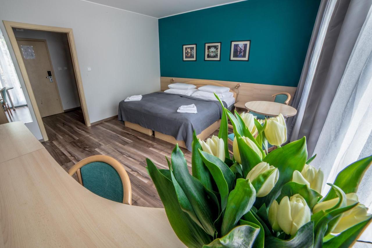 Teledom Hotel Kosice Bagian luar foto