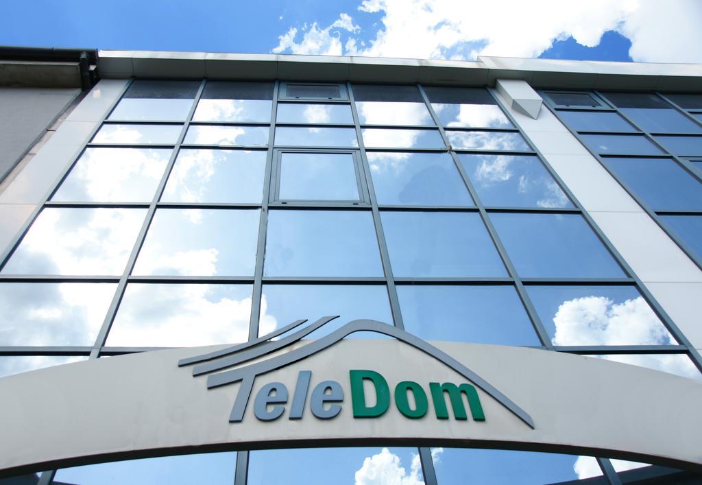 Teledom Hotel Kosice Bagian luar foto