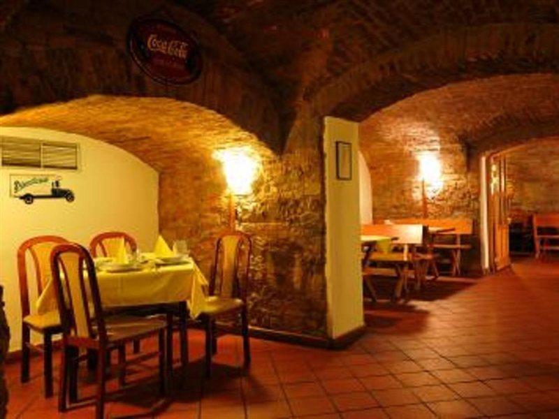 Teledom Hotel Kosice Bagian luar foto