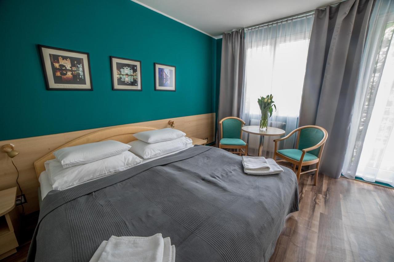 Teledom Hotel Kosice Bagian luar foto