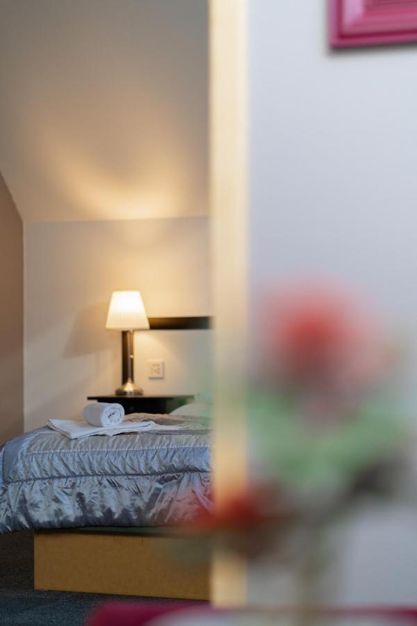 Teledom Hotel Kosice Bagian luar foto