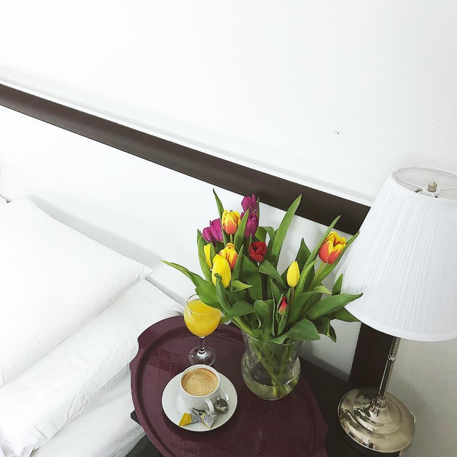 Teledom Hotel Kosice Bagian luar foto